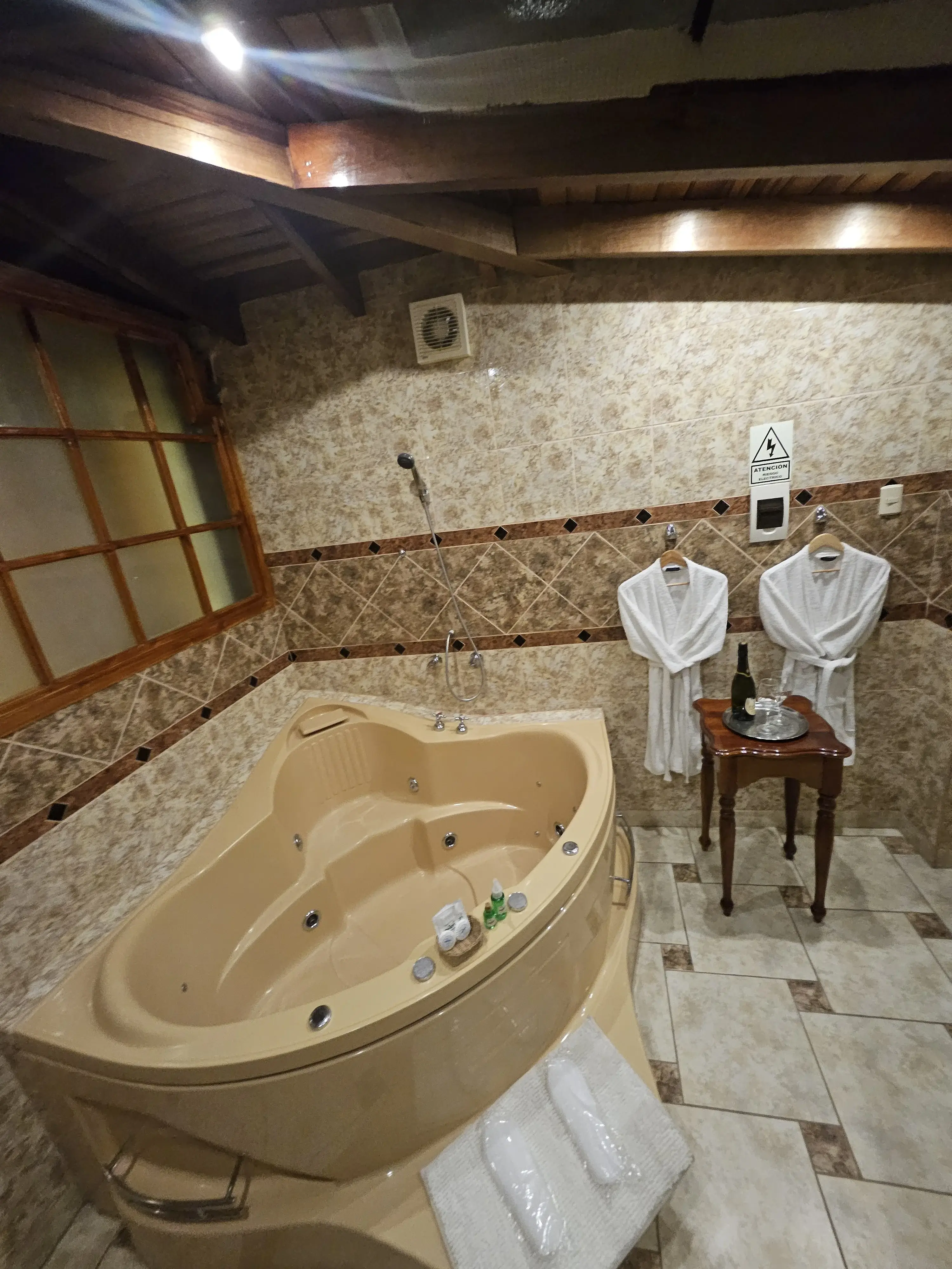 Jacuzzi